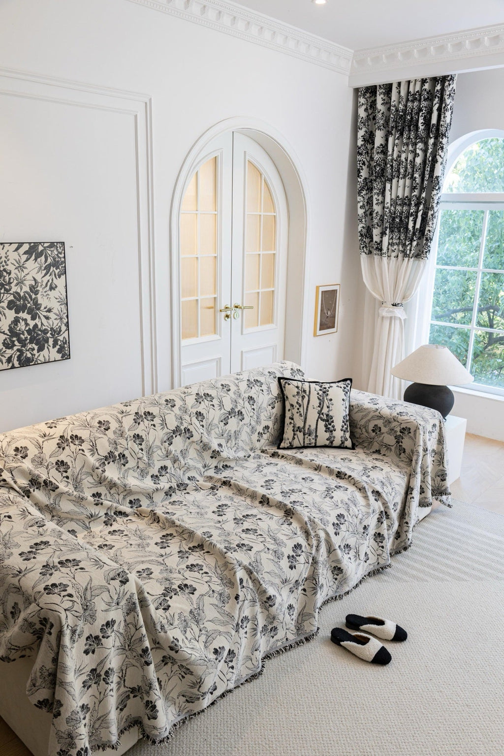 Decor Cedar Aurelia Fringed Floral Jacquard Sofa Throw Cover in Charcoal Bloom - full sofa throw cover styling for patterned couch cover in United States, image 17