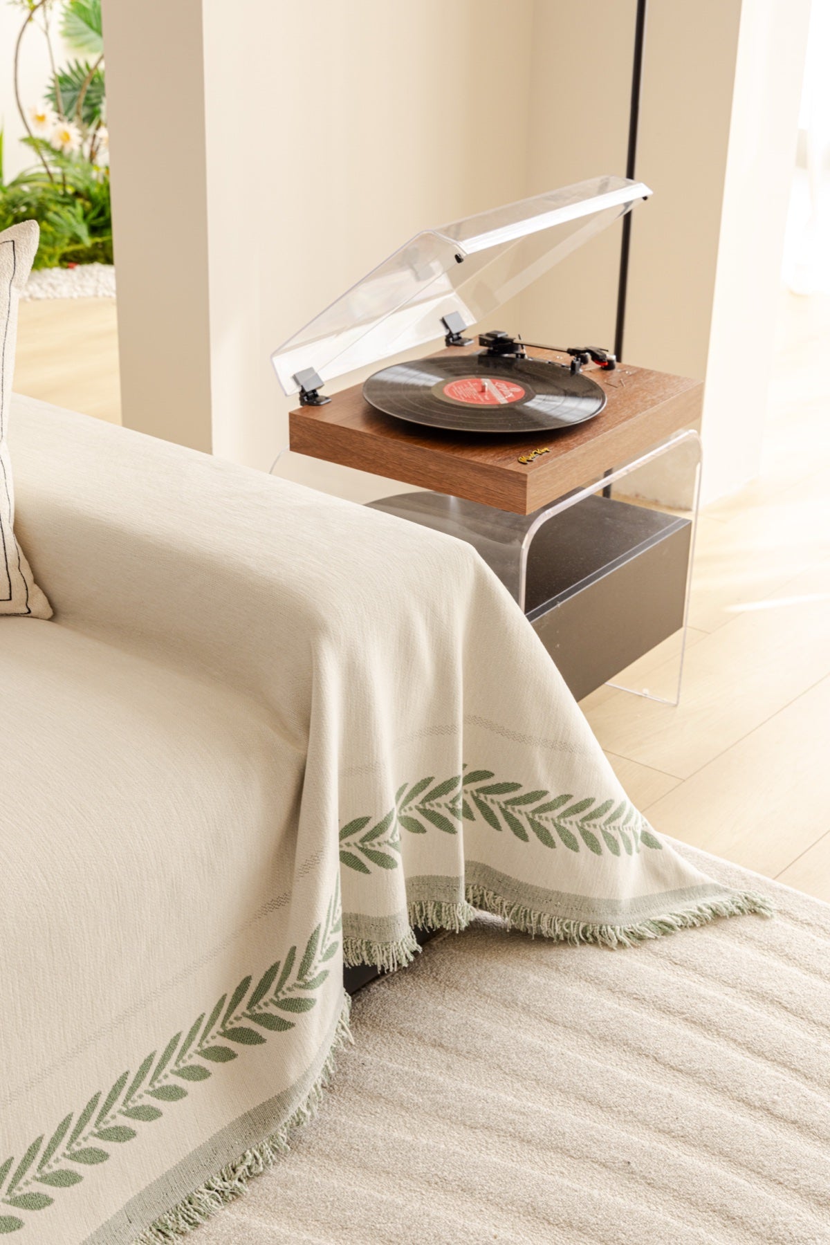 Decor Cedar Elowen Olive Border Sofa Throw Cover sofa throw cover in United States - color and texture view 2