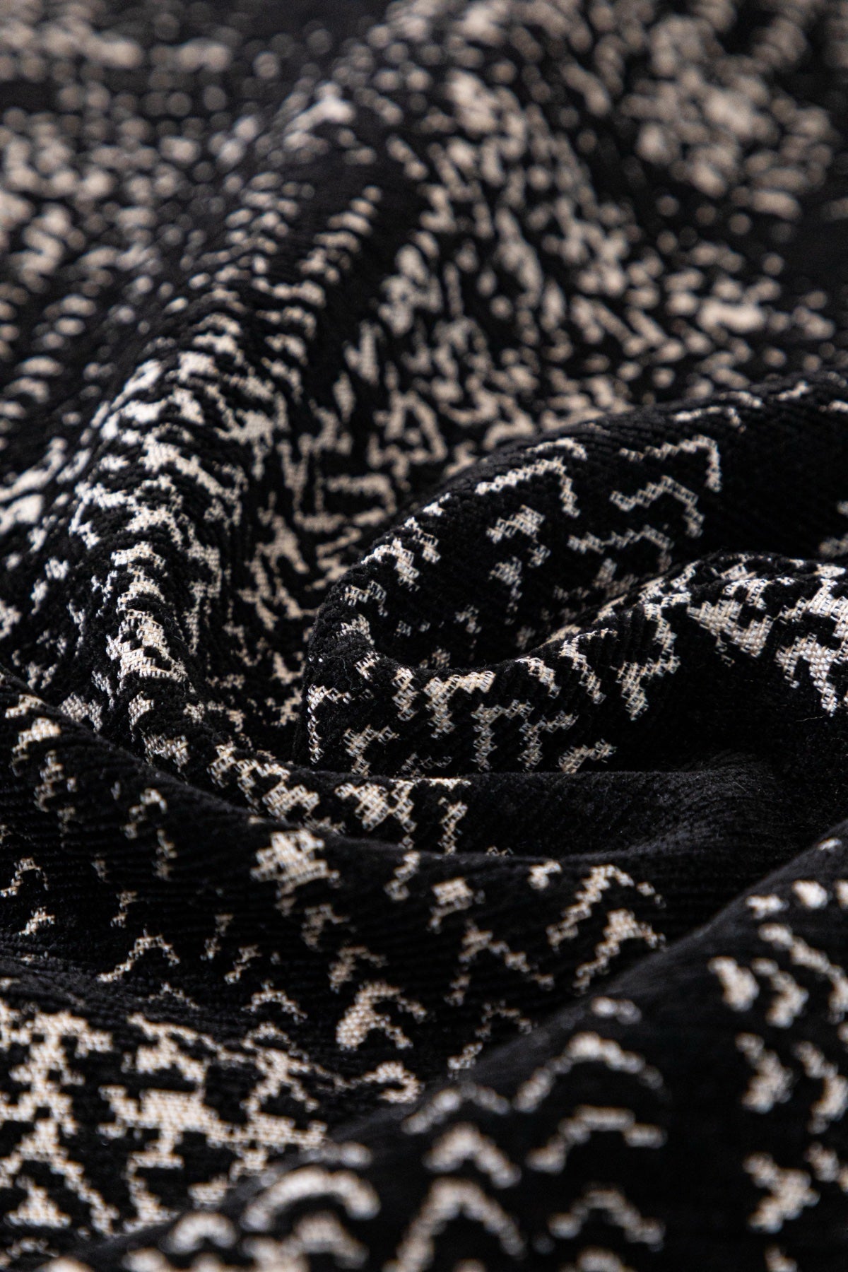 Decor Cedar Hampton Plaid Jacquard Sofa Seat Cover in Charcoal Black Plaid - fabric texture detail image for plaid sofa seat covers in United States